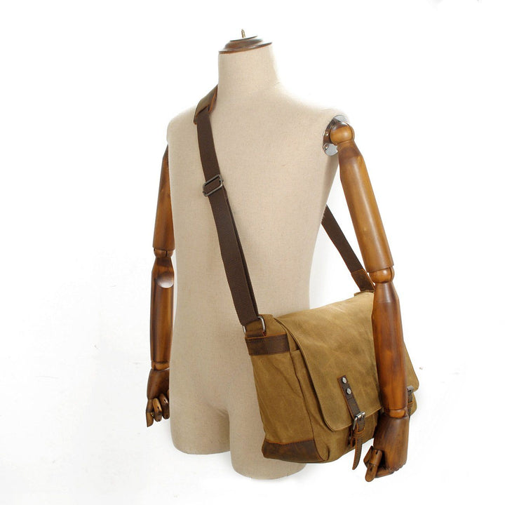 Retro Skuldertaske | CONWAY