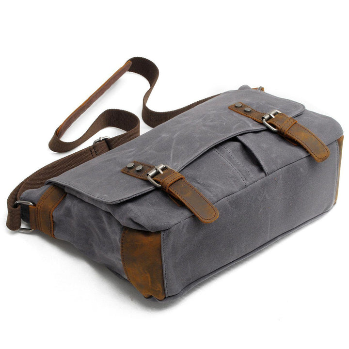 Retro Skuldertaske | CONWAY